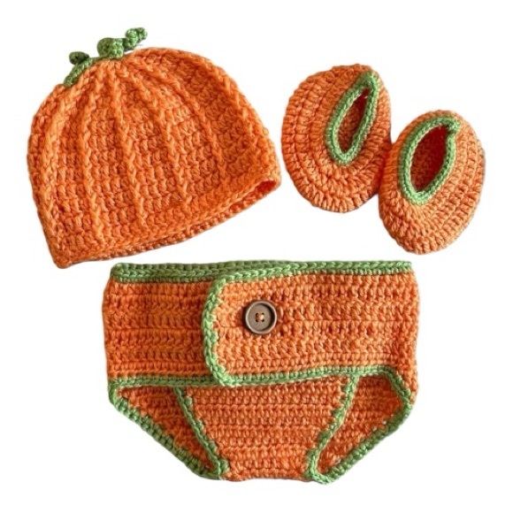 Baby Halloween Pumpkin 3 piece set 🎃 - Picture 2 of 3